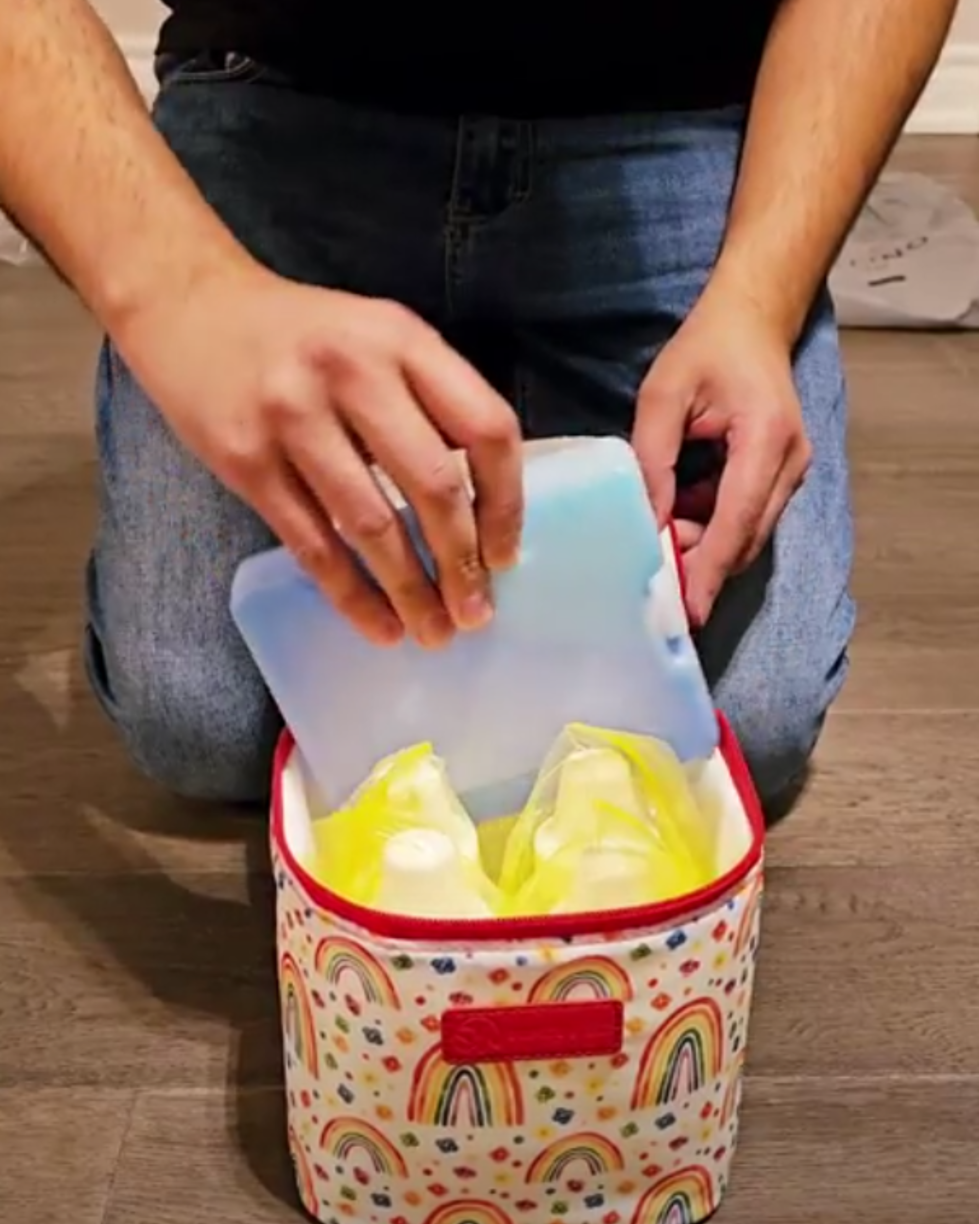 Cold Gold Breastmilk Cooler Bag (Ice Pack Included) (Rainbows)