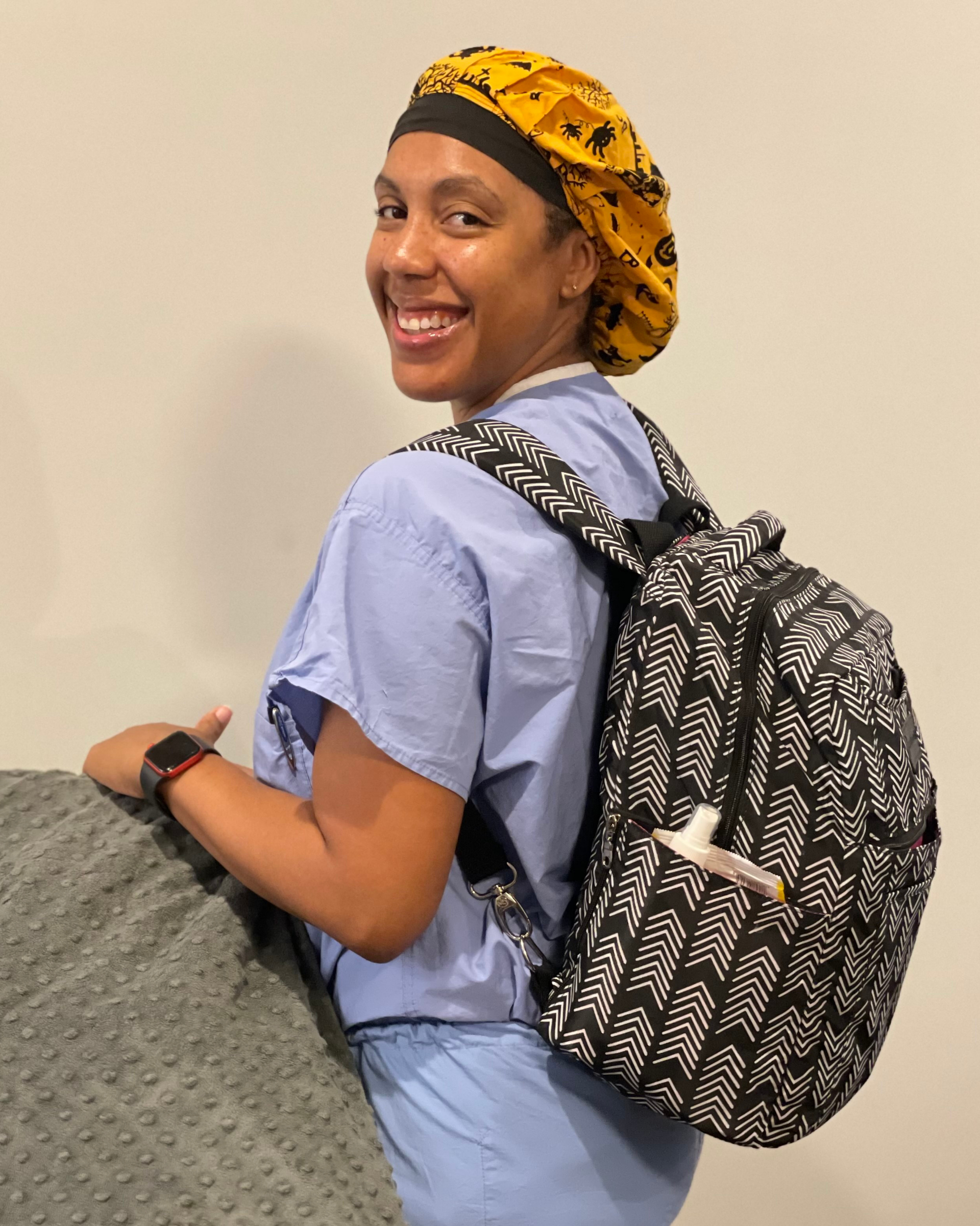 Kelly Breast Pump Backpack (B&W)