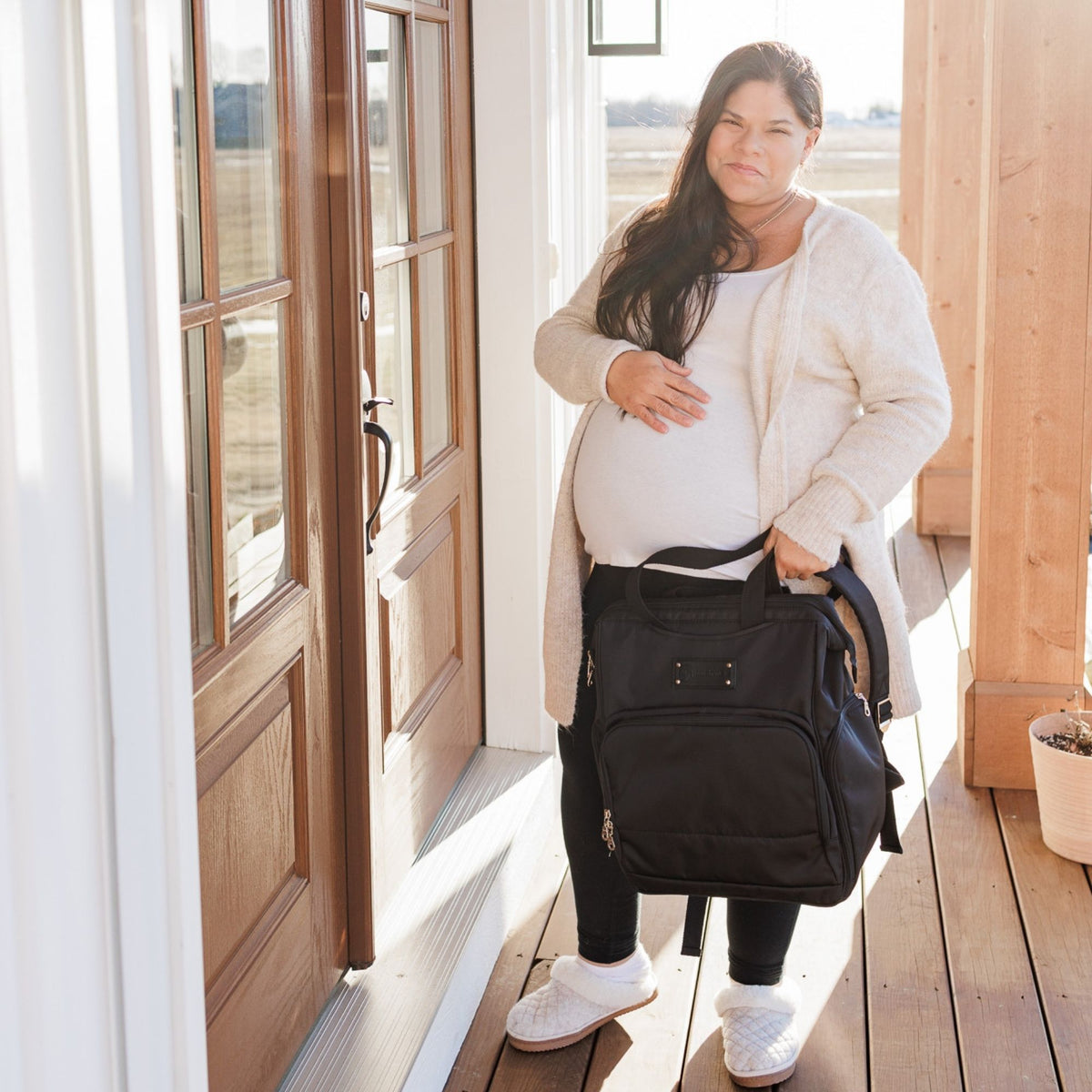 Sarah Wells Norah Breast Pump Backpack – Pumping Bag with Insulated Milk Storage, Laptop Sleeve & Wide-Open Frame