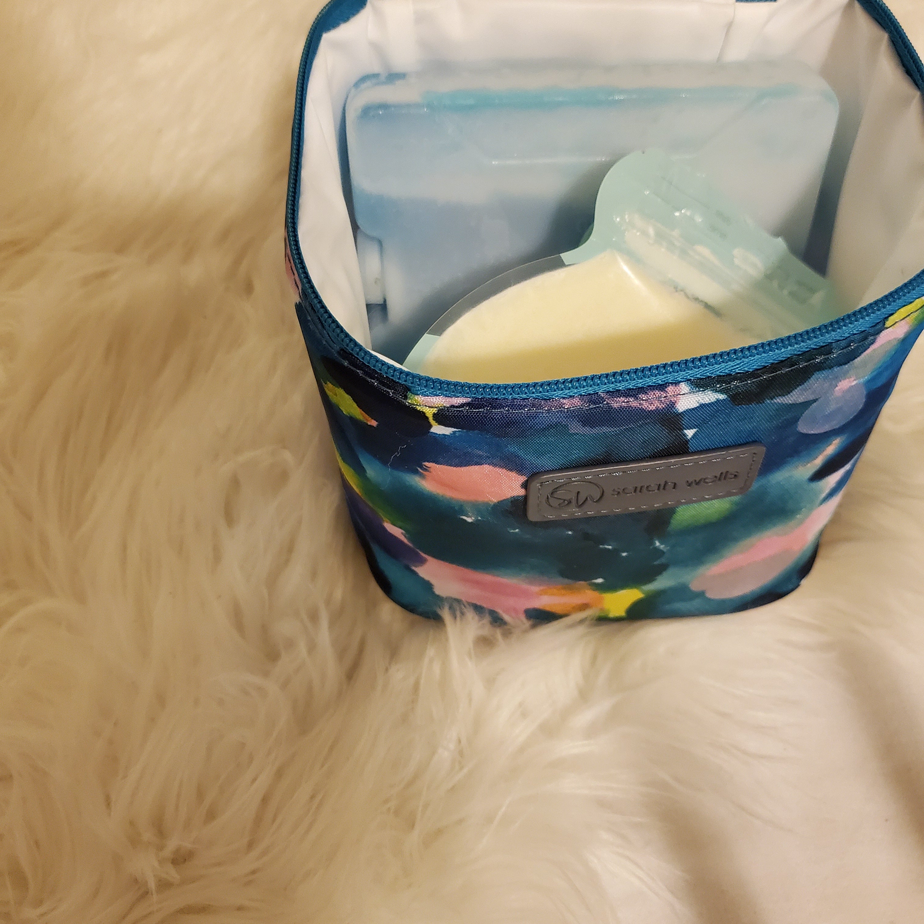 Cold Gold Breastmilk Cooler Bag (Ice Pack Included) (Aquarelle)