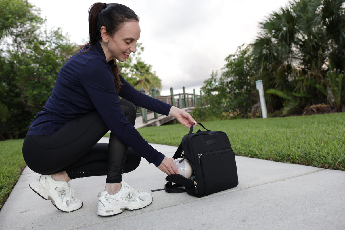 Can You Machine Wash a Breast Pump Bag? Cleaning Guide for 2026