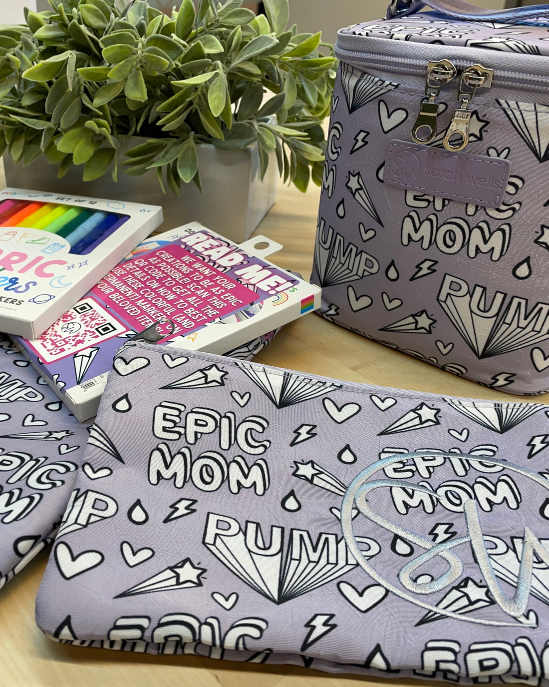 Coloring Book Pumparoo Get Cold Gold, Swag and Markers Bundle