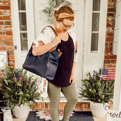 Abby Breast Pump Tote (Black)