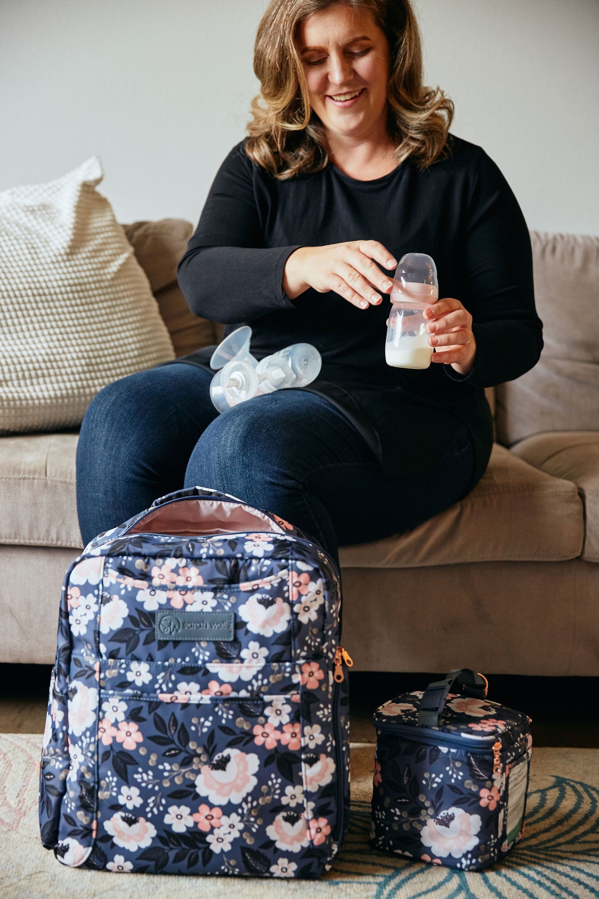 Kelly (Le Floral) / Breast Pump Bags & Accessories from Sarah Wells